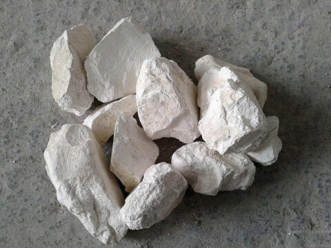 CALCIUM OXIDE